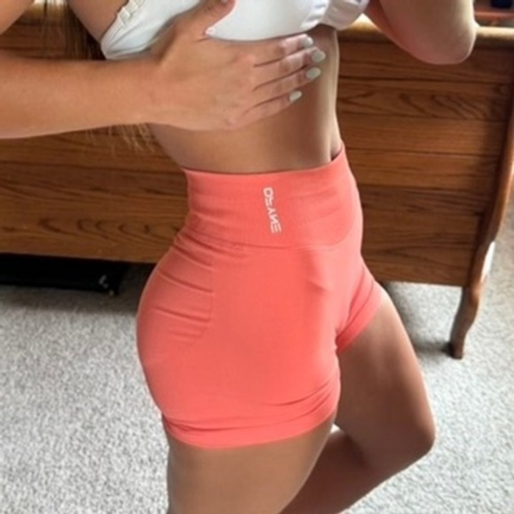 Dfyne impact shorts 4.5" coral small - Picture 3 of 5
